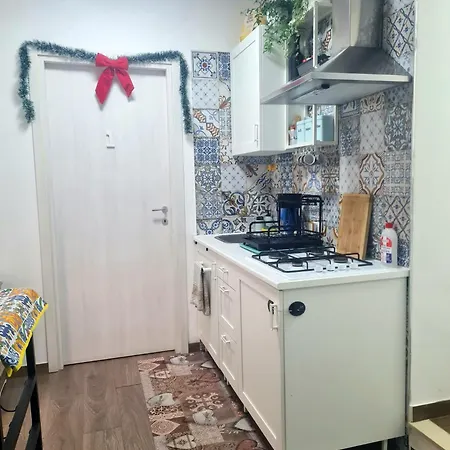 Nexus House 3* נאפולי