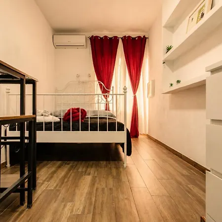 Guest house Nexus House 3*