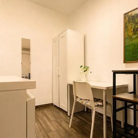 Guest house Nexus House 3*